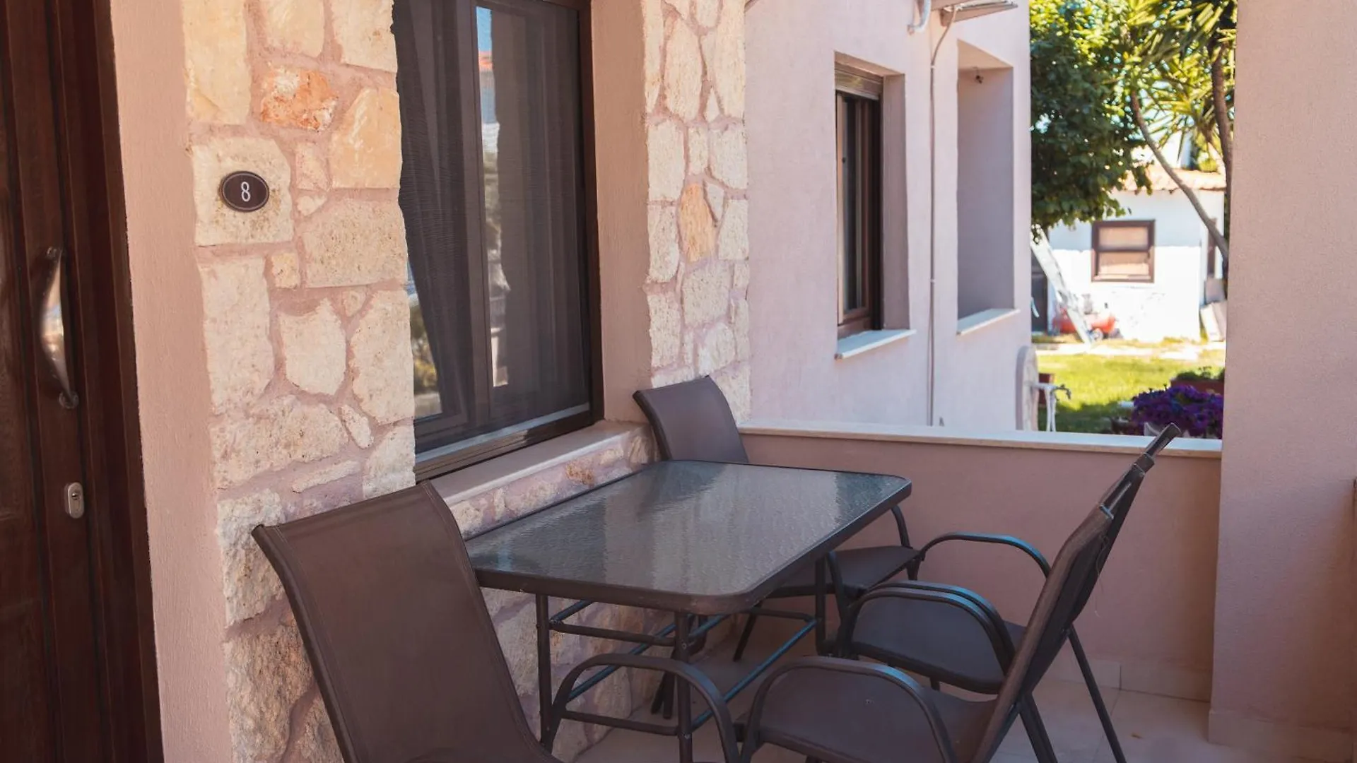 Liogerma Apartments Pefkochori 0*,  Grecia